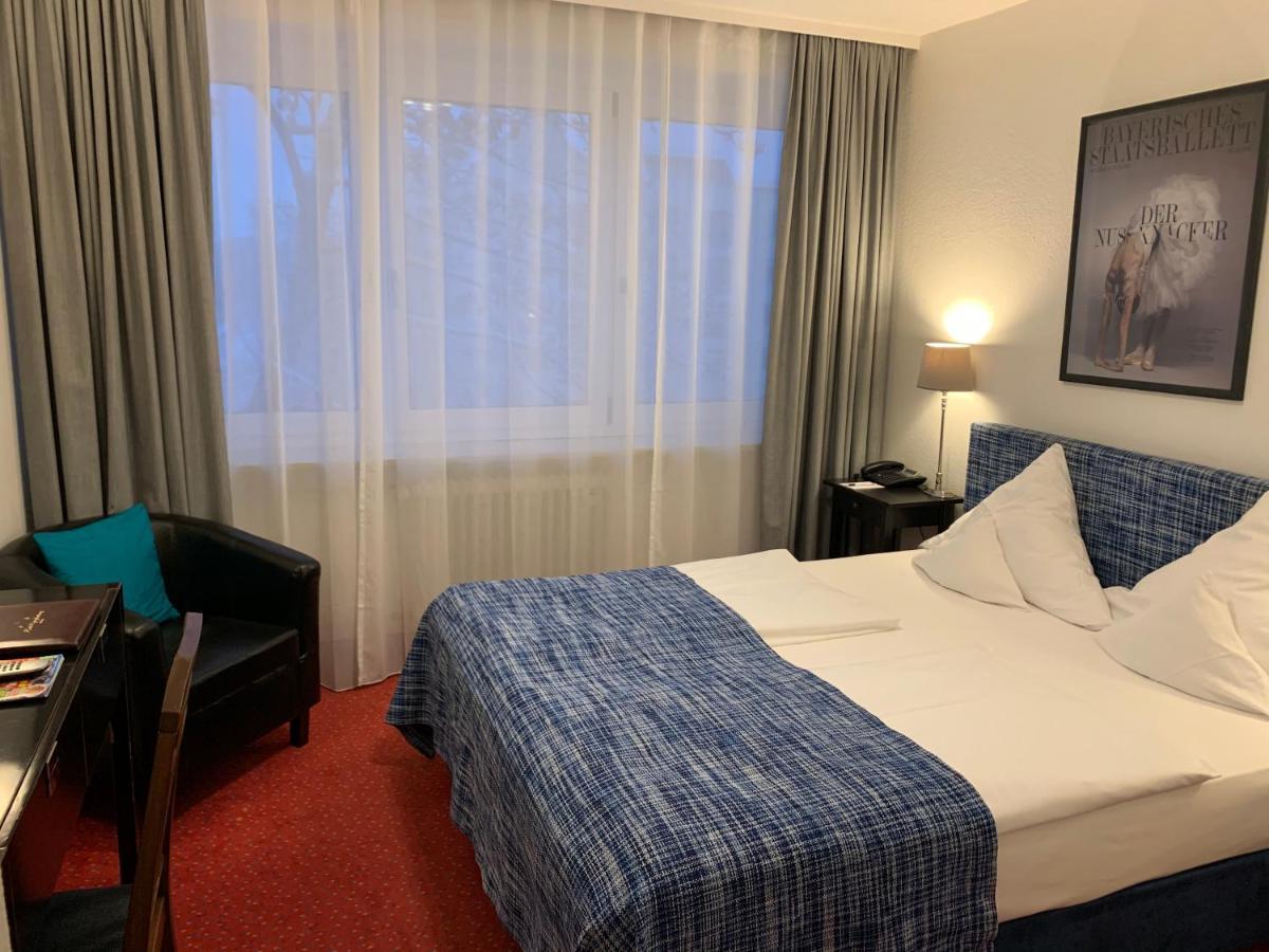 Nymphenburg - 3* Múnich