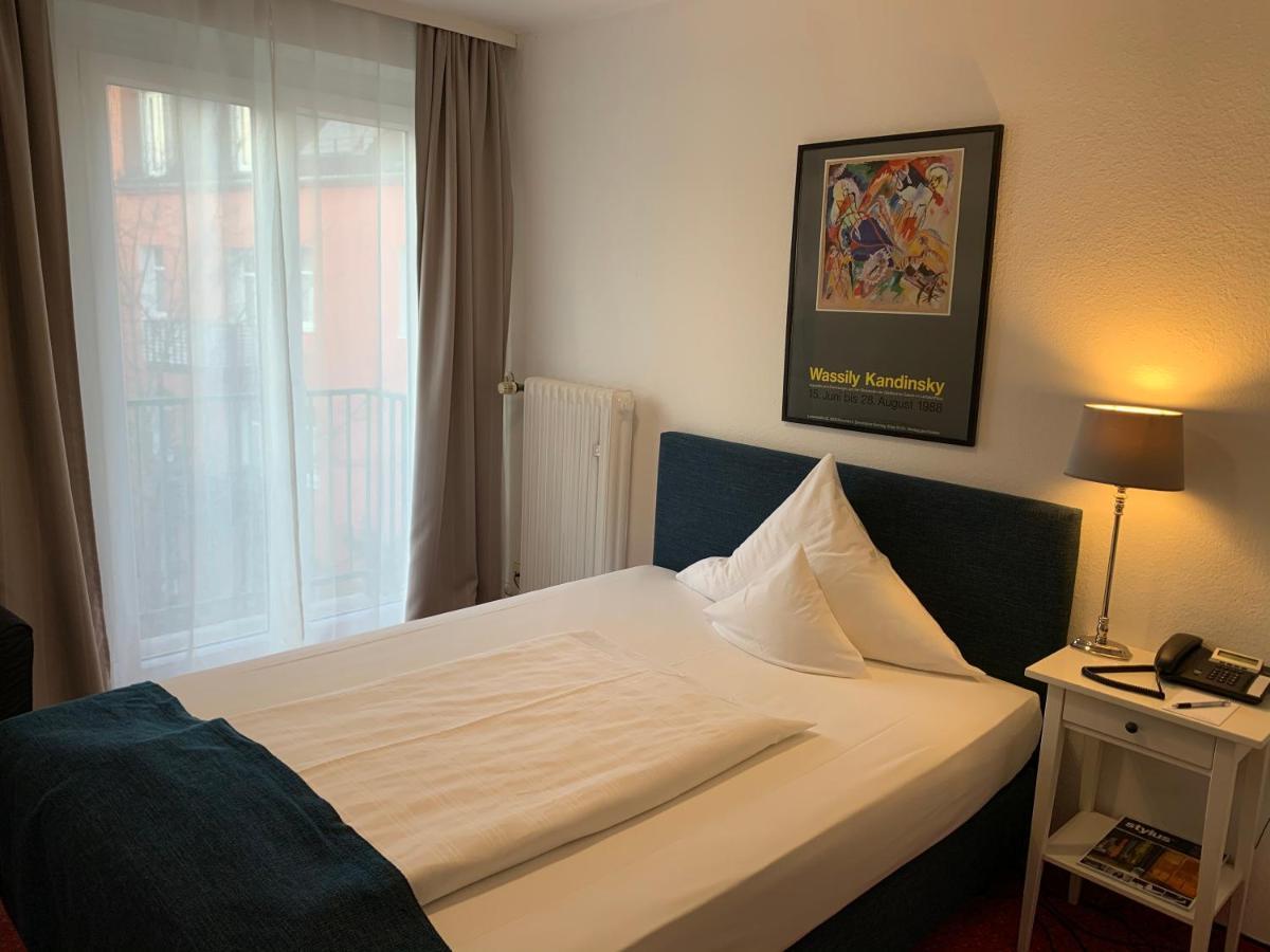 Nymphenburg - 3*